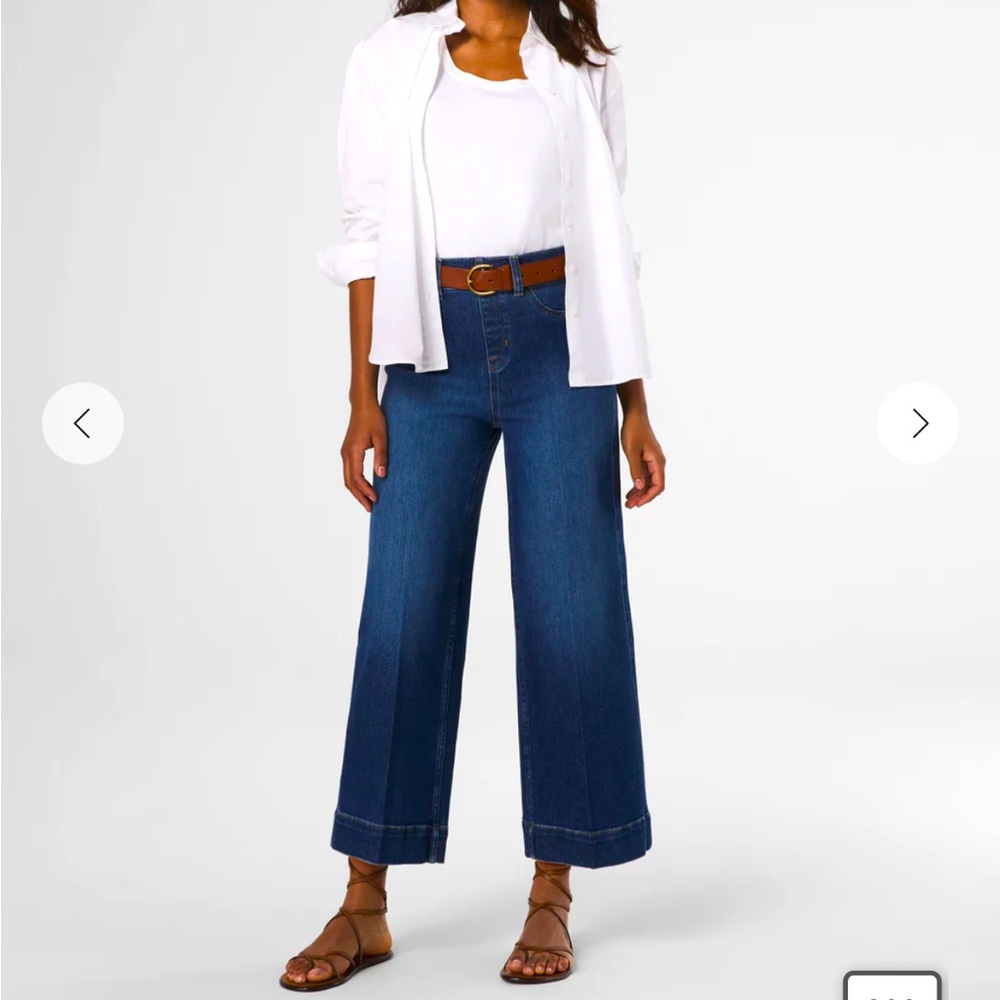 SPANX shape EveryWear Cropped Wide Leg Jeans in L